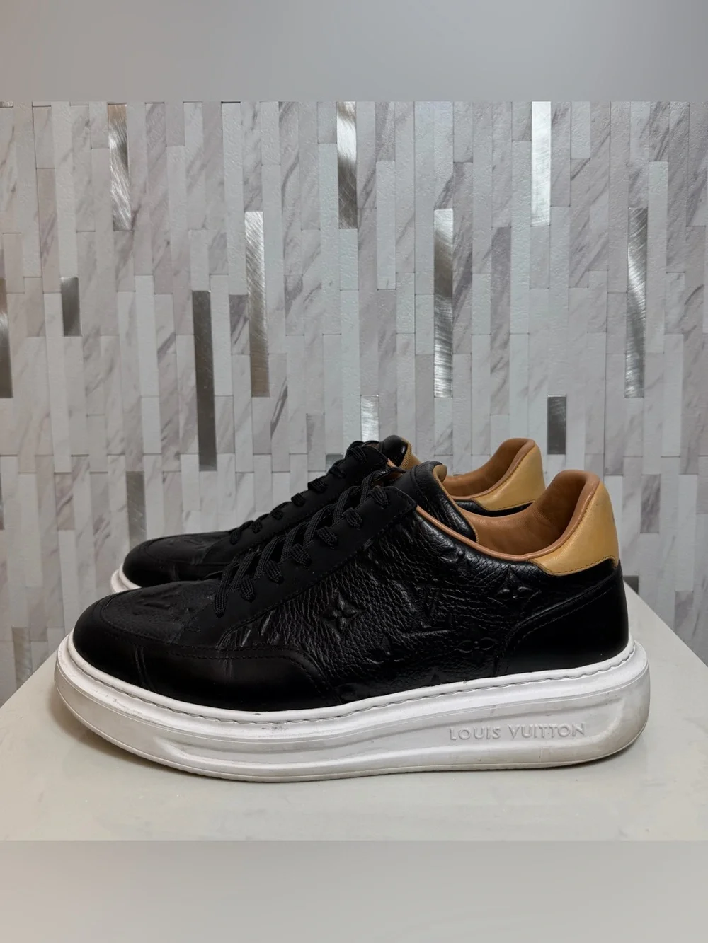 🎩Louis Vuitton Men’s Black Monogram Beverly Hills Sneakers Size 7.5UK/9US